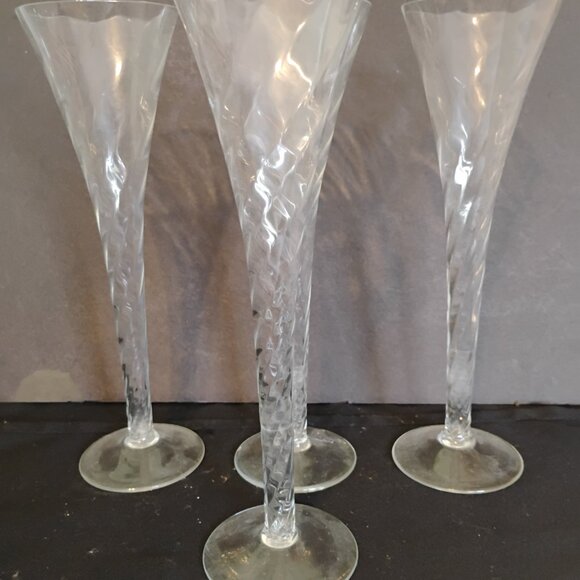 Romanian Vintage Swirl Champagne Flutes, set of 4 - Picture 3 of 5